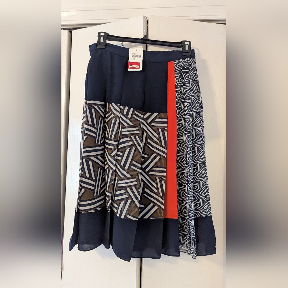 Diane von Furstenberg Multicolored Pleated Skirt Size 4 NWT! Original Price $398